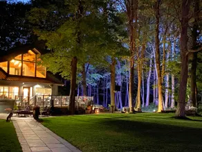 Fairytale Lakefront Resort - Luxury - 6 Acre Oasis - Image 2