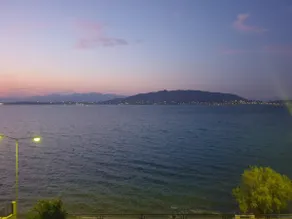 Sea view luxury apartment - Image 4