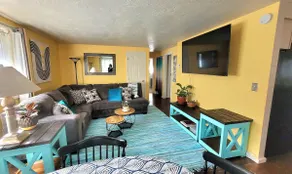 Quiet Westside Retreat: 3 miles to Hayward & UO - Image 2