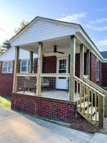 Newly renovated 2 bedroom bungalow - Image 4
