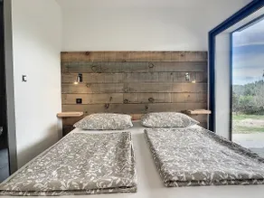Modern apartment with pool - Image 2