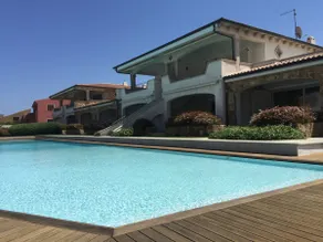 A peace nest with swimming pool - Image 4
