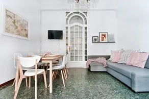 Discover YOUR place NEAR Ramblas Paseo de Gracia - Image 4