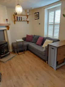 Two bedroom townhouse in the centre of the village - Image 4