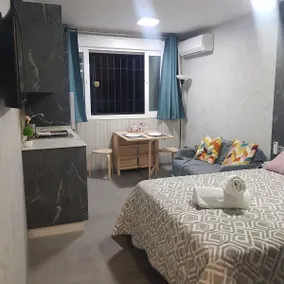 Downtown Fuengirola, Cute Studio - Image 2