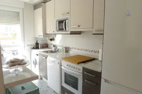 NEW Downtown Cozy Apartment. ★ Parking + Wifi ★ - Image 4