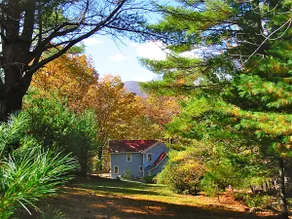 Charming and Secluded 1840 Farmhouse - Image 2