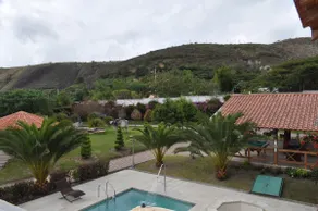 D1, Beautiful 2-Bedroom Apartment, Pool, Jacuzzi - Image 3
