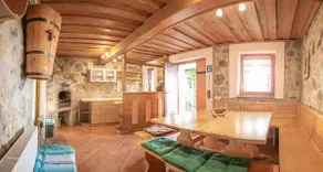 Vineyard Cottage Urban - Image 5