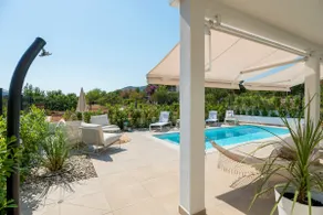 Marula holiday home - with heated pool - Image 5