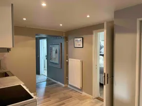 Central 2-room apartment in villa, private entrance, patio! - Image 5