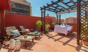 Beautiful House with terrace - Image 2
