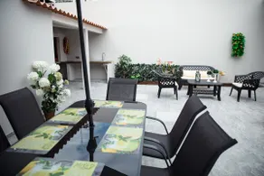 EasSeaside Azzorre Villa 🏡con piscina naturale, patio e barbecue - Image 2