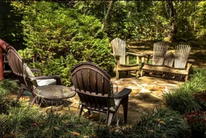 Romantic Mentone Cabin with Soaking Tub | Pet OK - Image 3