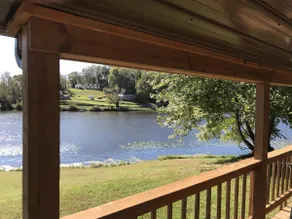 MLC#3-Oak Hill-2BR-Amazing Porch-Hot Tub -Lakeview - Image 5