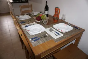 Large Suite • Free Parking • Laundry • Fast Wi-Fi - Image 3