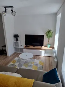 Cozy and modern residence - Image 2