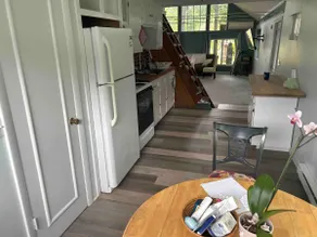 Bohemian 1bed small house/apartment w/ loft - Image 2