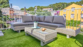 Nikky’s BLUE DREAM Apartment - Image 3