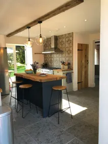 Beautiful Coach house in Pilton - Image 5