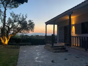 Sea view villa in Olive Garden - Image 4