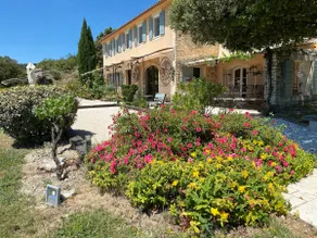 Villa in Murs, heart of the Luberon - Image 3
