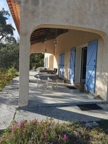 Villa ALL COMFORT IMPRENSABLE VIEW on the village and its hills, PRIVATE SWIMMING POOL - Image 4