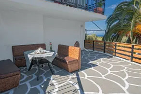 Esencia Suites - Image 4
