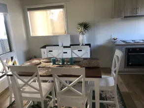 Amelia Grace Cottage - Image 2