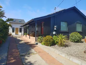 Clean & Cozy 2br House - Image 2