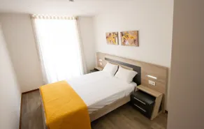 NEW! Apartments Castelo - Ap Amarelo R/C Frente - Image 3