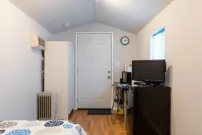 COZY Guesthouse in Covina-Private Bath/Own Entranc - Image 4
