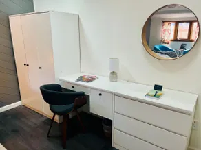 Spacious guest suite in Denver’s best neighborhood - Image 4