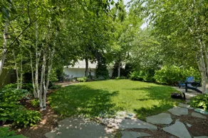 City Oasis with Yard and easy Walk To Harvard, MIT and Train  - Image 2