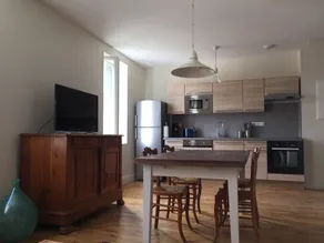 Townhouse with terrace for up to 9 guests - Image 2
