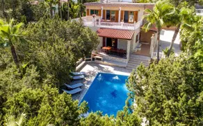 Villa Tropical at KM5 - Image 2
