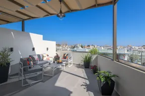 Keramos lux penthouse - Image 2