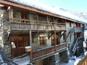 CHALET FERME LAITERIE Sauna 200m de la remontée Paradiski - Image 4
