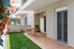 Quiet apartment in the perfect spot - Image 2