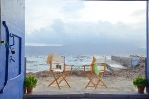 Blue Sea House - Image 3