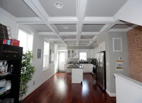 Exquisite! Roof Deck! PRIVATE Parking! Sleeps 9 - Image 2