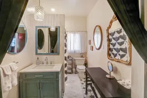 Charming Sonoma Home - Image 2