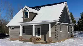 Cozy Cabin - Image 2