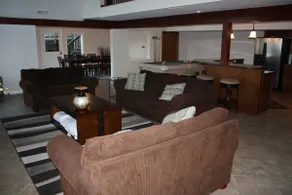 Lake Front Home mit 3 Master-Suiten - Image 4