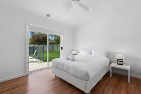 The Orchard- Luxury in Central Yarrawonga - Image 5