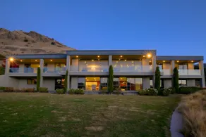 Panoramablick | Moderner Luxus | Premium-Standort - Image 3