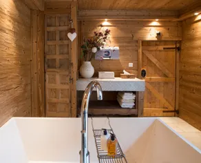 Hidden boutique retreat in the heart of the Alps - Image 4