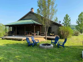 Rustic Cabin Wood Fireplace & Large Deck - Image 5