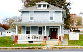 Chocolate Ave, Hershey ♥ w/ Fenced Yard - Image 5