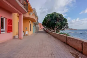 Beachfront house - Image 4